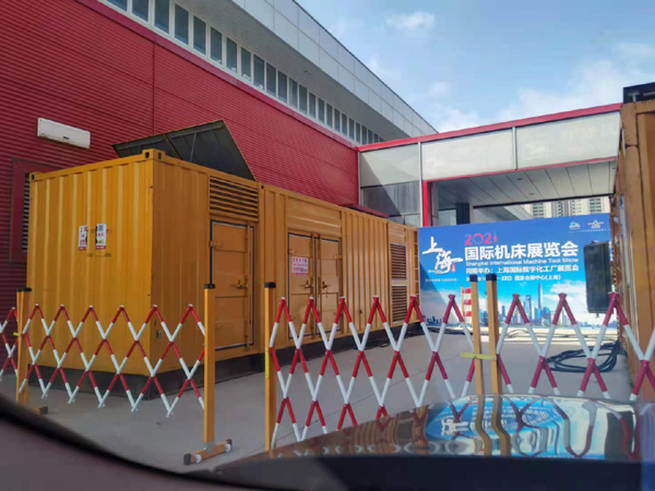 咸宁出租发电机-柴油发电机和汽油发电机哪个更好一些？