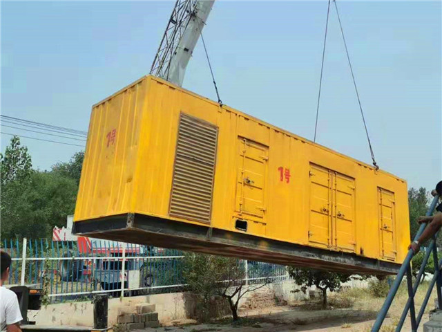 咸宁300KW柴油发电机组油耗是多少?