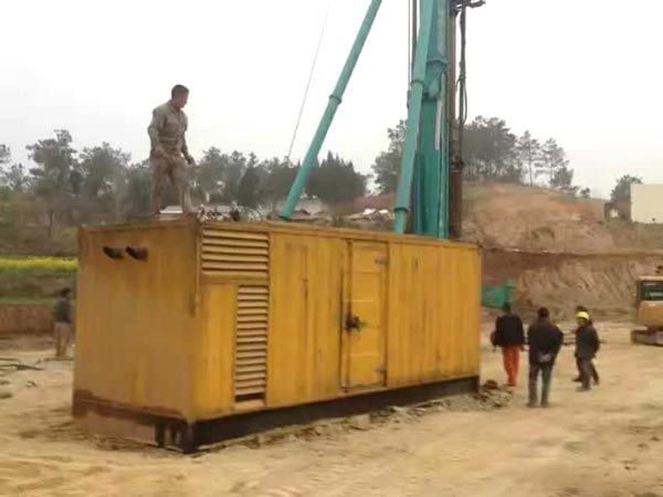 咸宁如何判断水冷式机油散热器密封件是否需要更换?